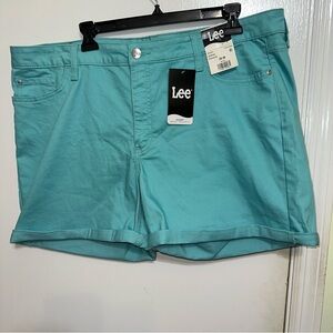 NWT Lee Women's Middies Shorts Paradise Size 20